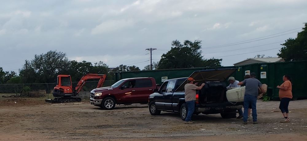 Loading Truck (JPEG)